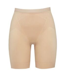 SPANX Thinstincts 2.0 mid thigh shaperwear short NEW